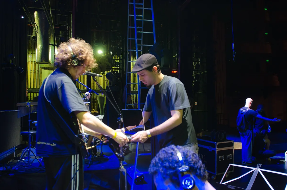 Backstage, Universo Casuo